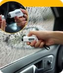شکستن شیشه ماشین